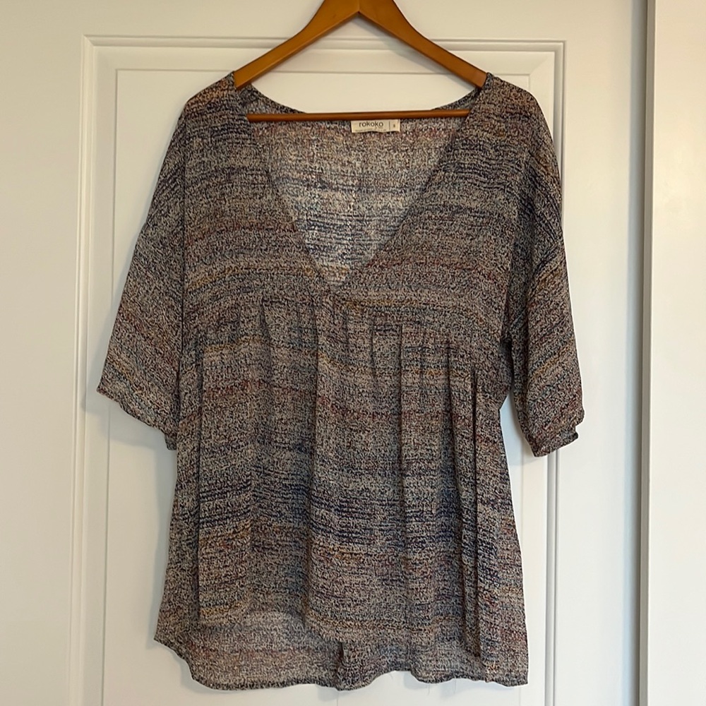 Sheer 3/4 sleeve top